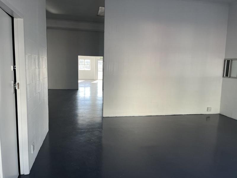 To Let commercial Property for Rent in Montague Gardens Western Cape